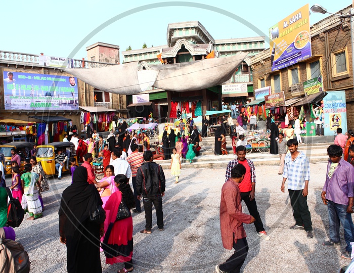 A Busy Vendor Street With Pupil Or Public