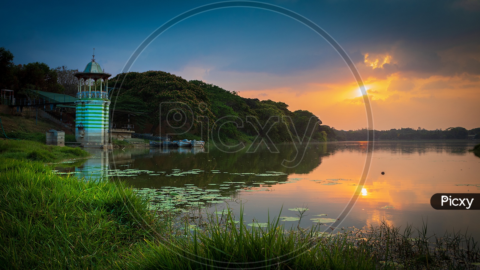 An evening at the Kukkarahalli Lake, Mysore