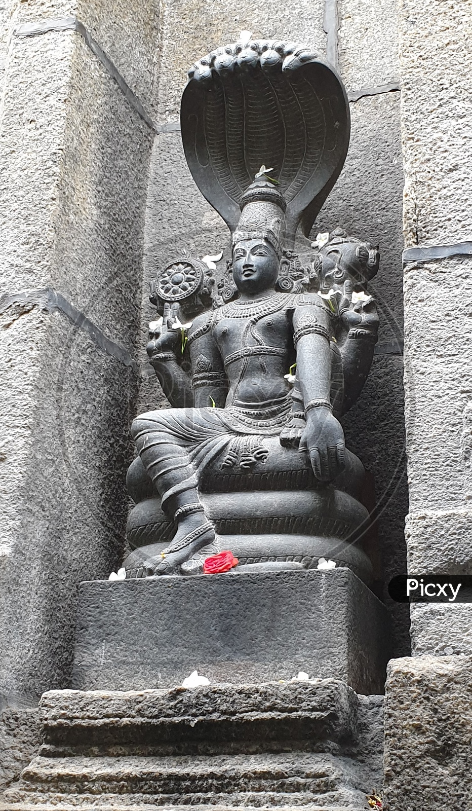 Portrait of Lord Vishnu, located on the walls of Kalyana Venkateswarara Swamy temple in  Srinivasa Mangapuram.