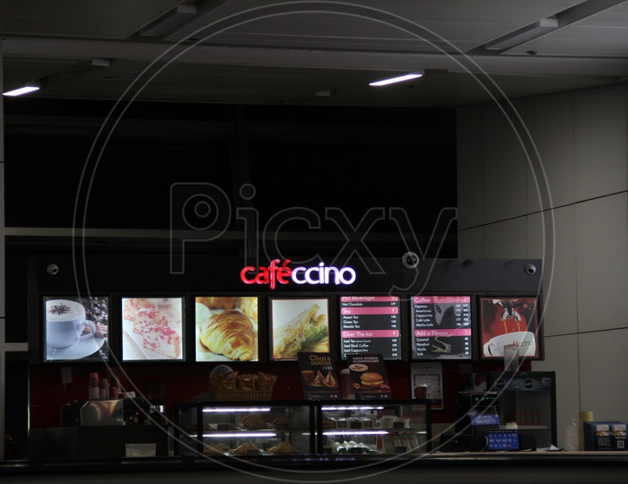 Cafeccino Outlet in Mumbai Airport