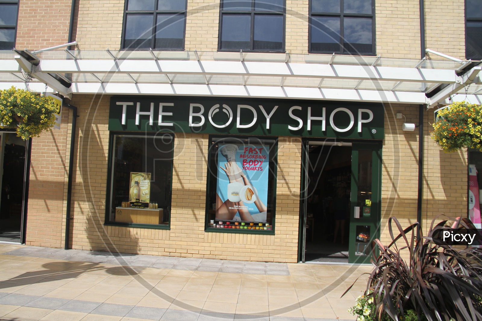 Image of The Body Shop outlet in Springfields Outlet Shopping-VL334363 ...