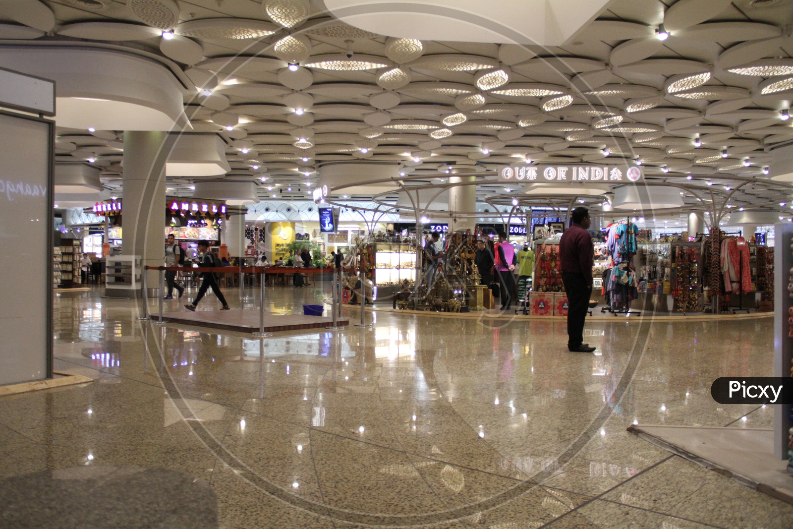 Shops in Chhatrapati Shivaji International Airport