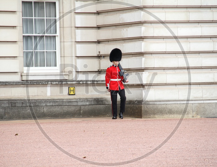 Queens Guard at Buckingham Palace