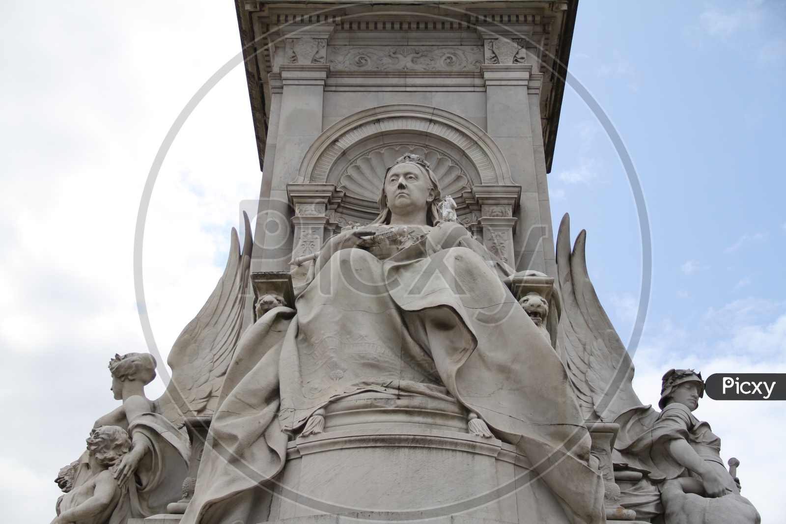 Statue of Victoria Memorial at Buckingham Palace