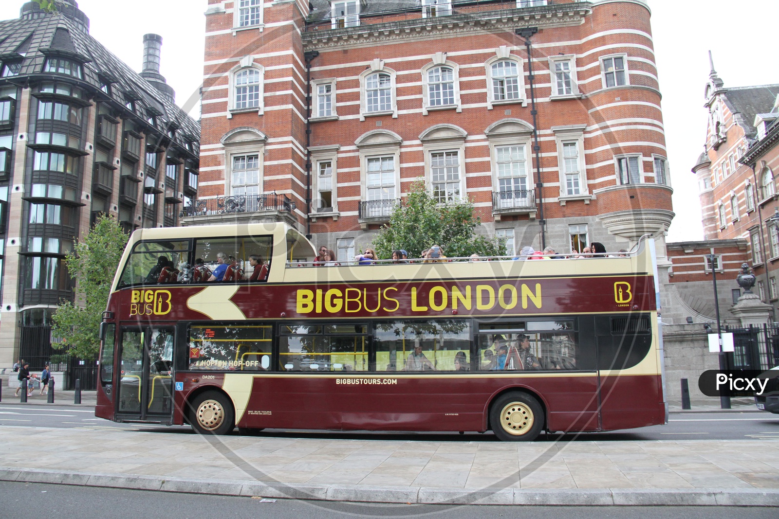 Big Bus Sightseeing Tour in London