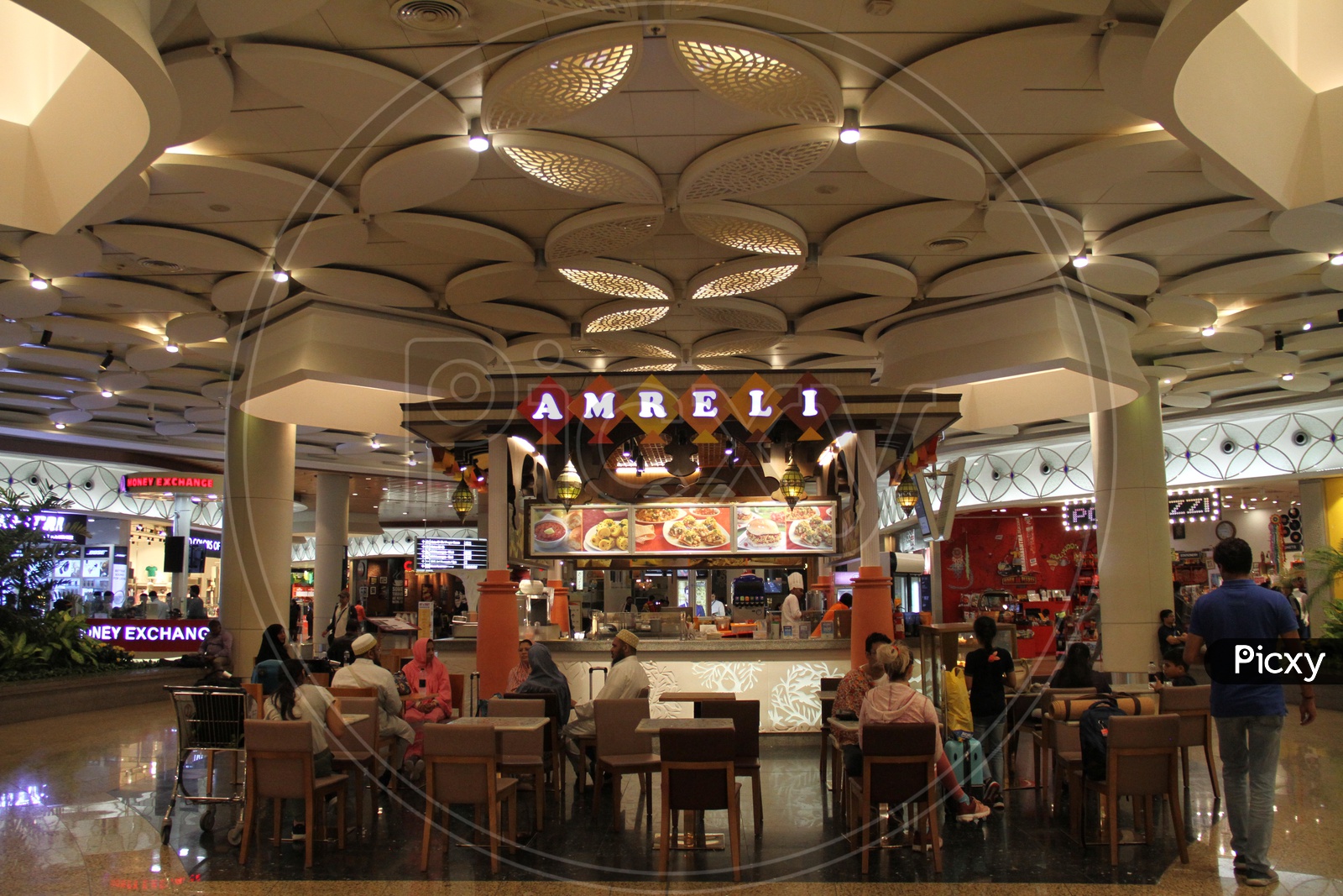 Amreli Food Court In Mumbai Airport