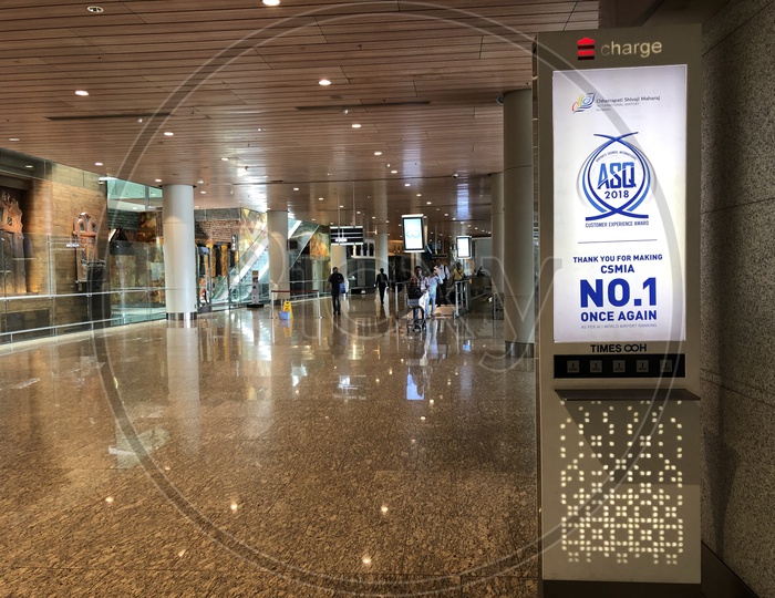 Mobile Charging Kiosks At Airports