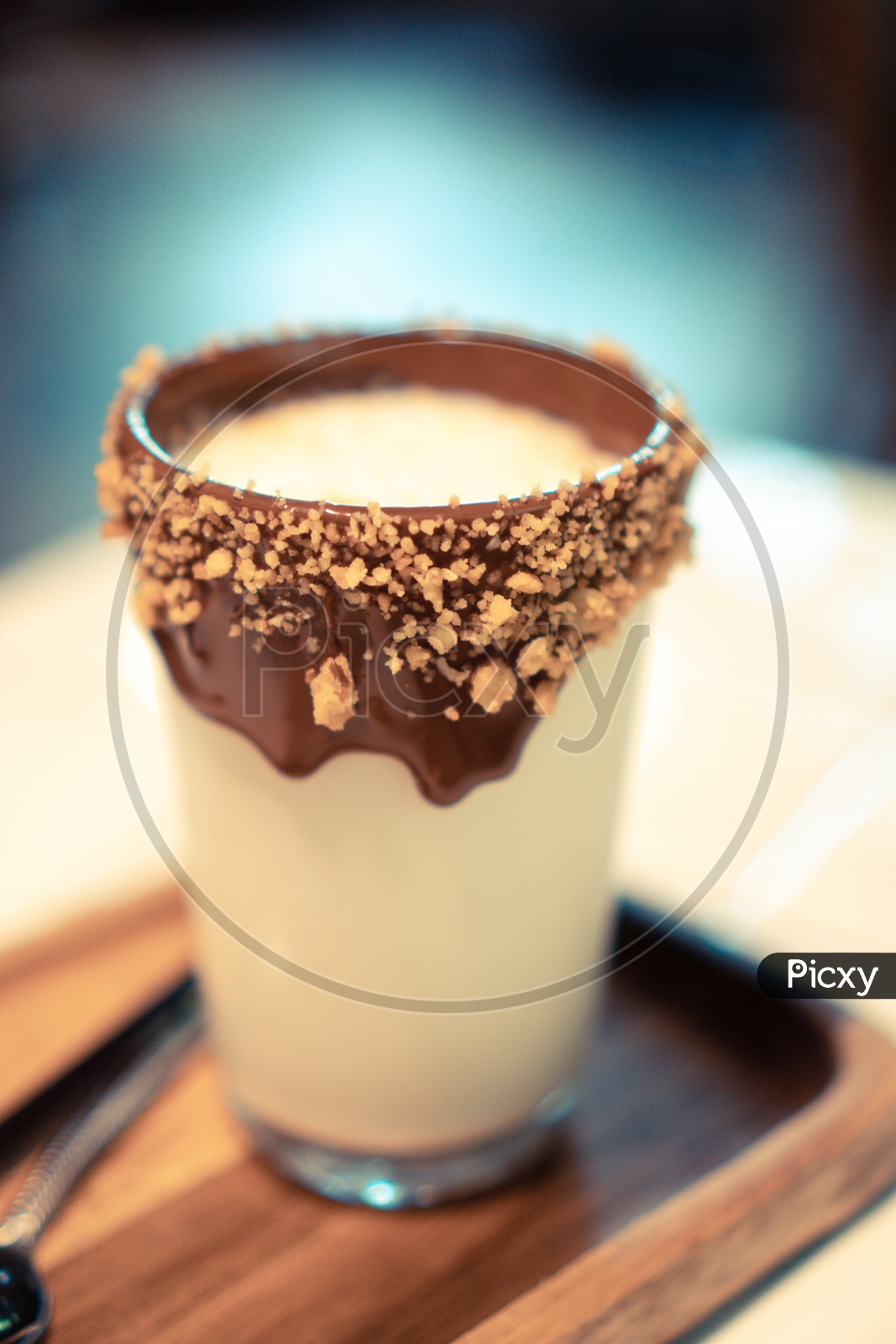 Fresh milk with chocolate dip and sugar topping, coffee cafe