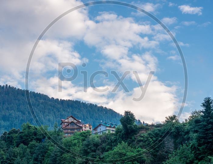 Landscape of Manali with wooden houses