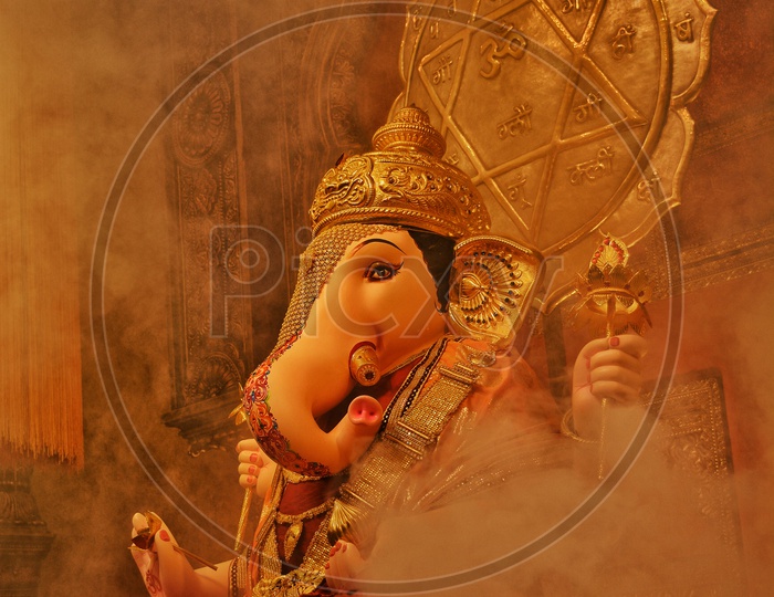 Ganesha Sarrounded by Incense