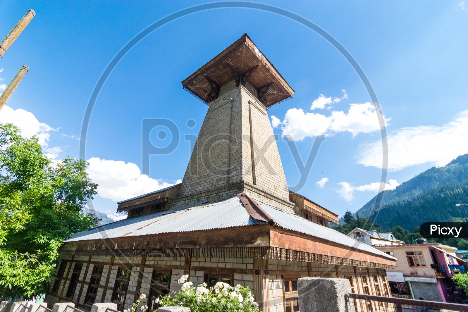 Architecture of Manu Temple at Manali