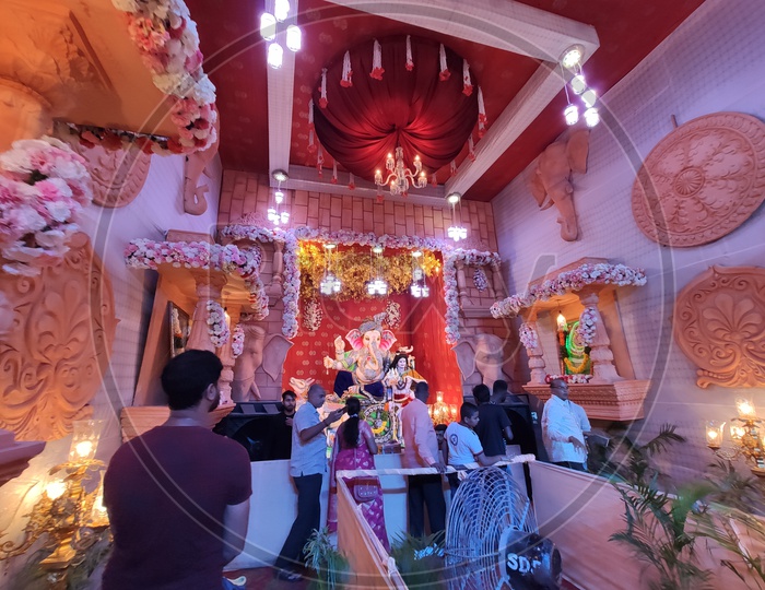 Lord Ganesha in a Jaipur set
