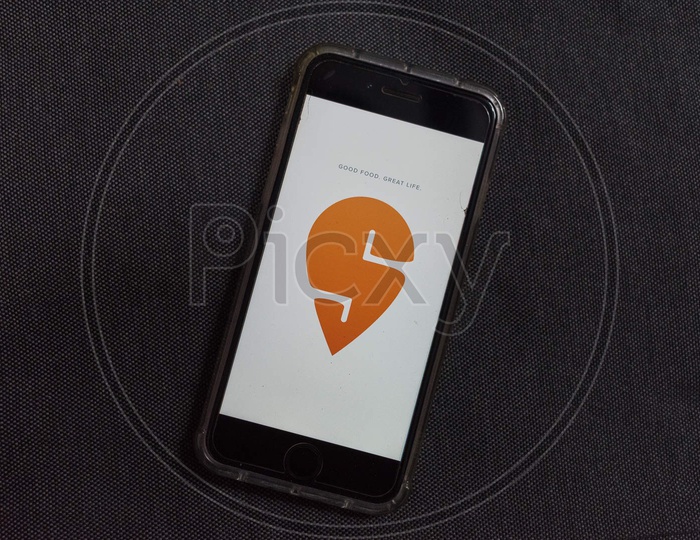 Swiggy online food delivery app for mobile phones