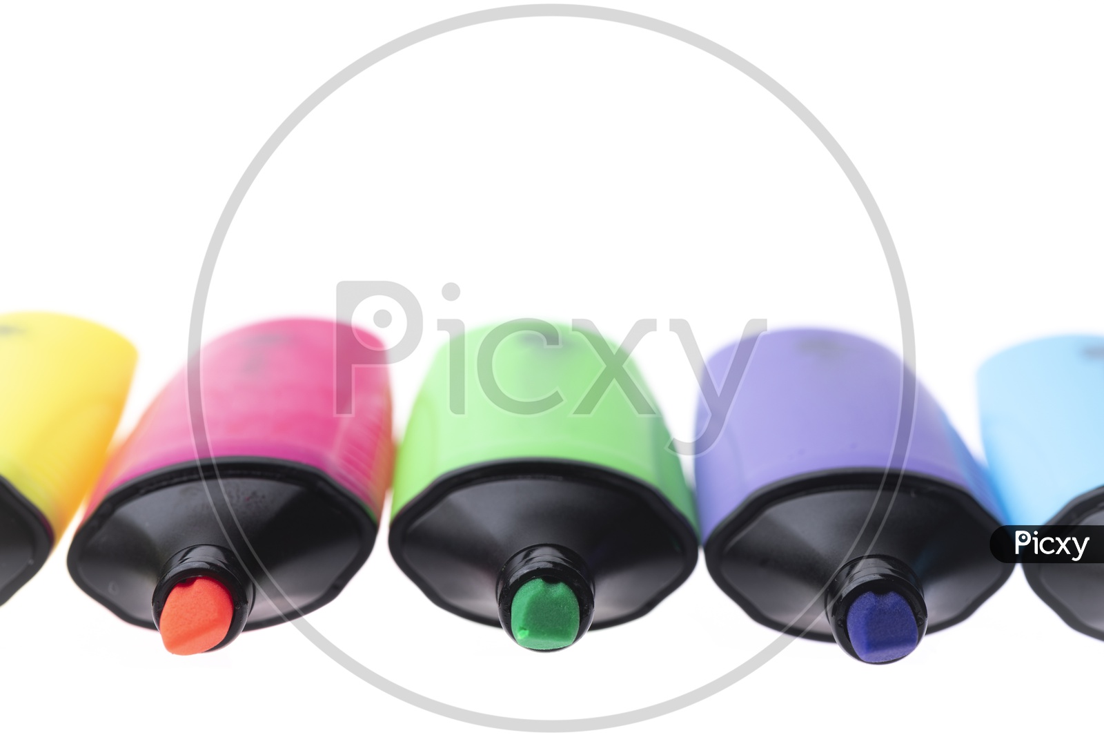 Marker highlighter pens Of various Colors  isolated on white background