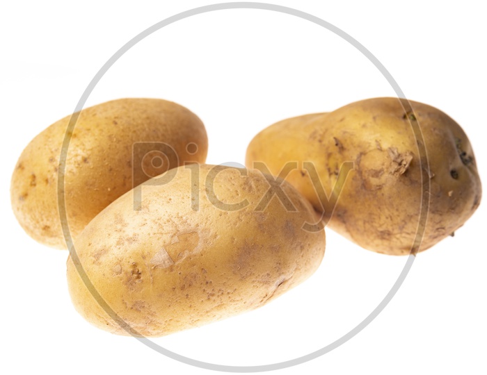 3 potatoes isolated on white background