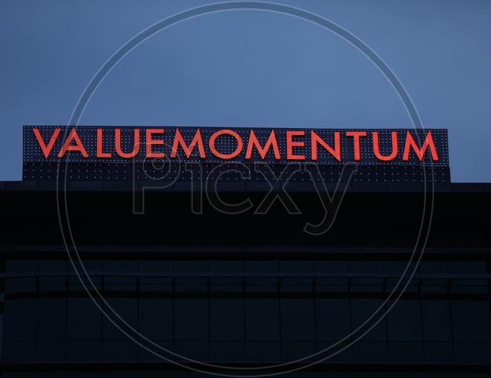 Value momentum  IT & Software Services  Towers   Closeup