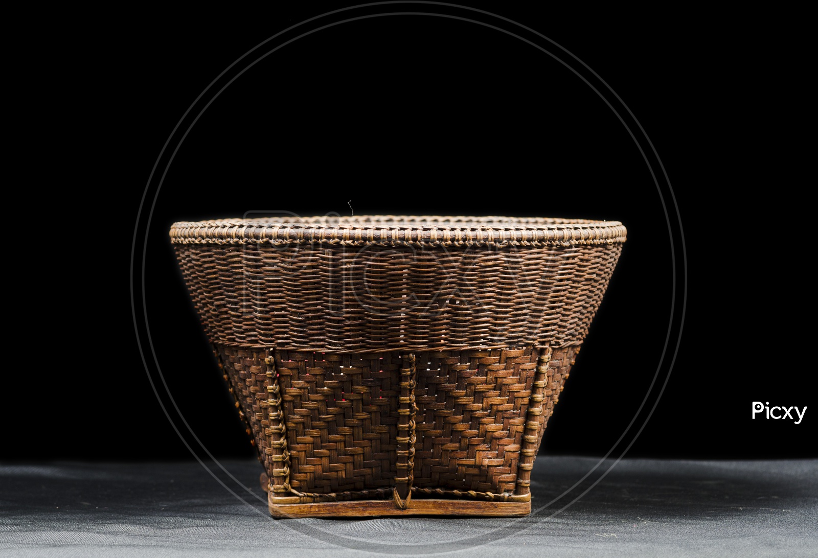 Hand woven Basket  from Northern Thailand