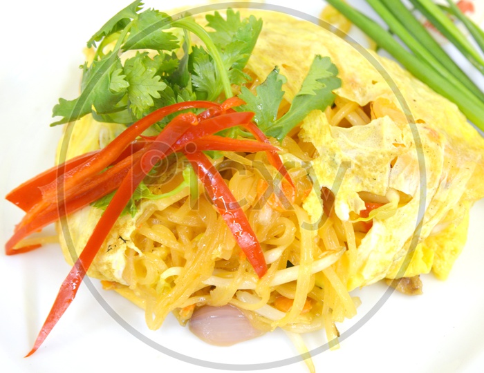 Pad thai , Stir fry noodles with shrimp