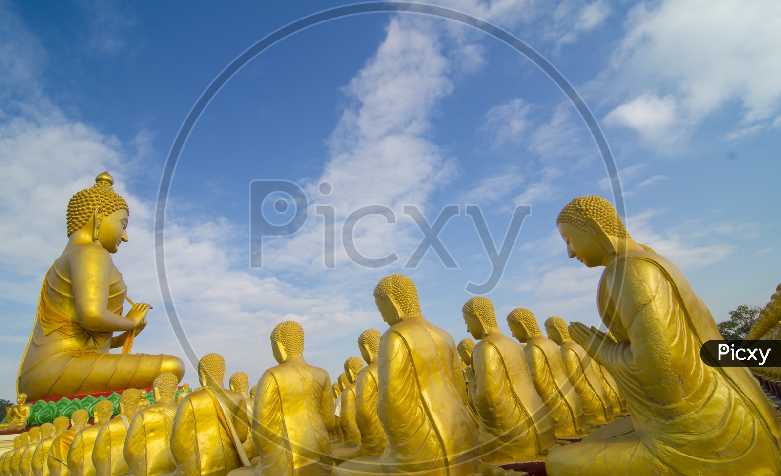 Makha Bucha with 1250 disciples statue in Nakhonnayok, Thailand