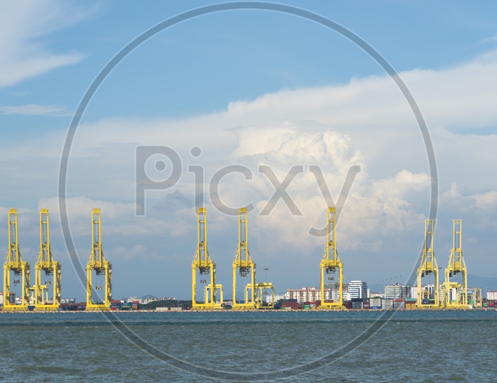 A crane bridge in Malaysian shipyard