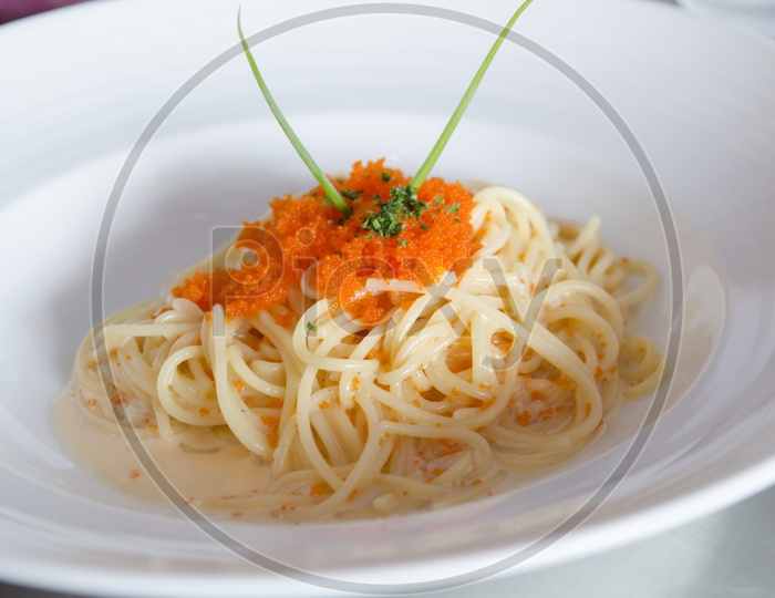 Spaghetti with shrimp&egg shrimp served in Thai Restaurant