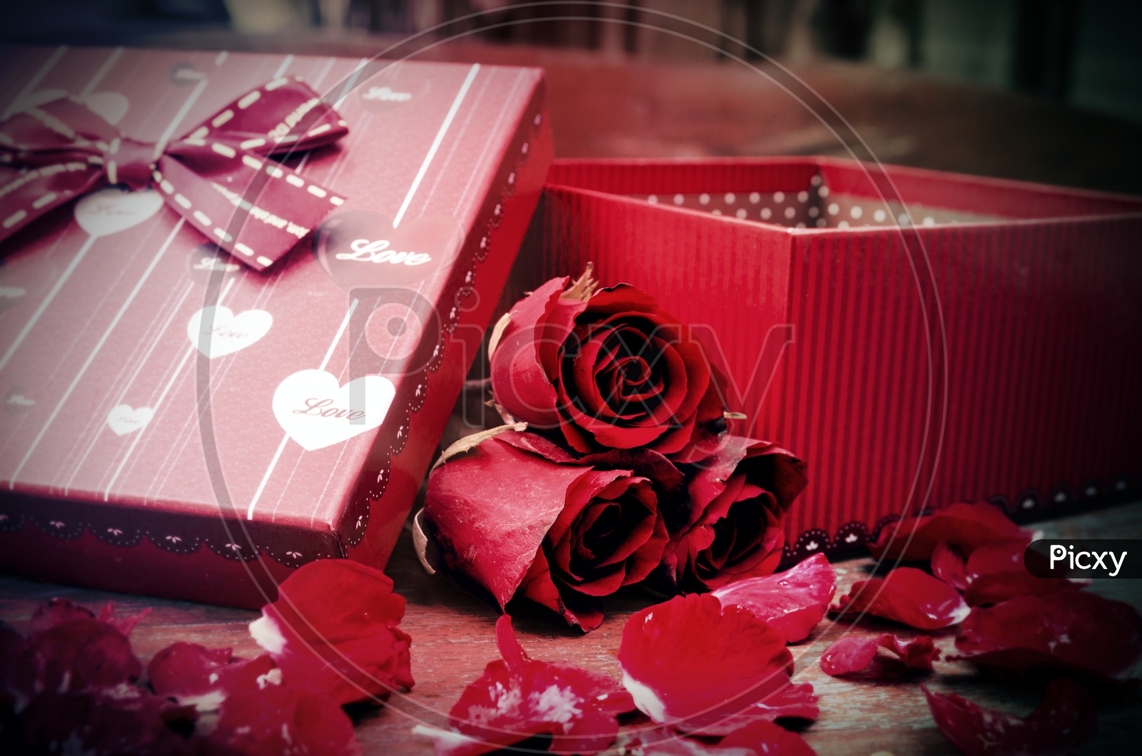 A Rose Gift Box idea for Valentines Day
