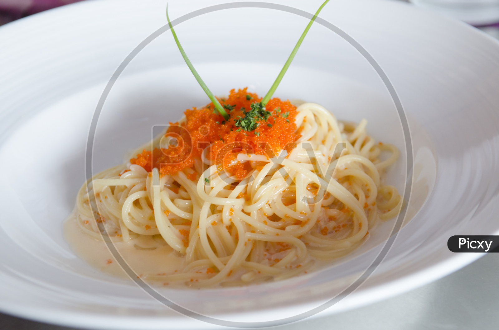 Spaghetti with shrimp&egg shrimp served in Thai Restaurant