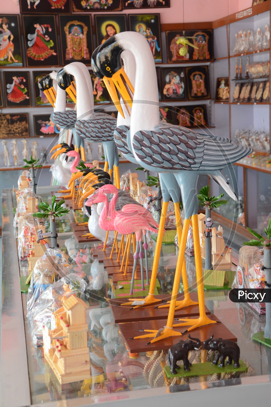 Image of Nirmal Indian Traditional Wooden Crafted Toys Or Birds in Arts &  Crafts Store-UH018013-Picxy