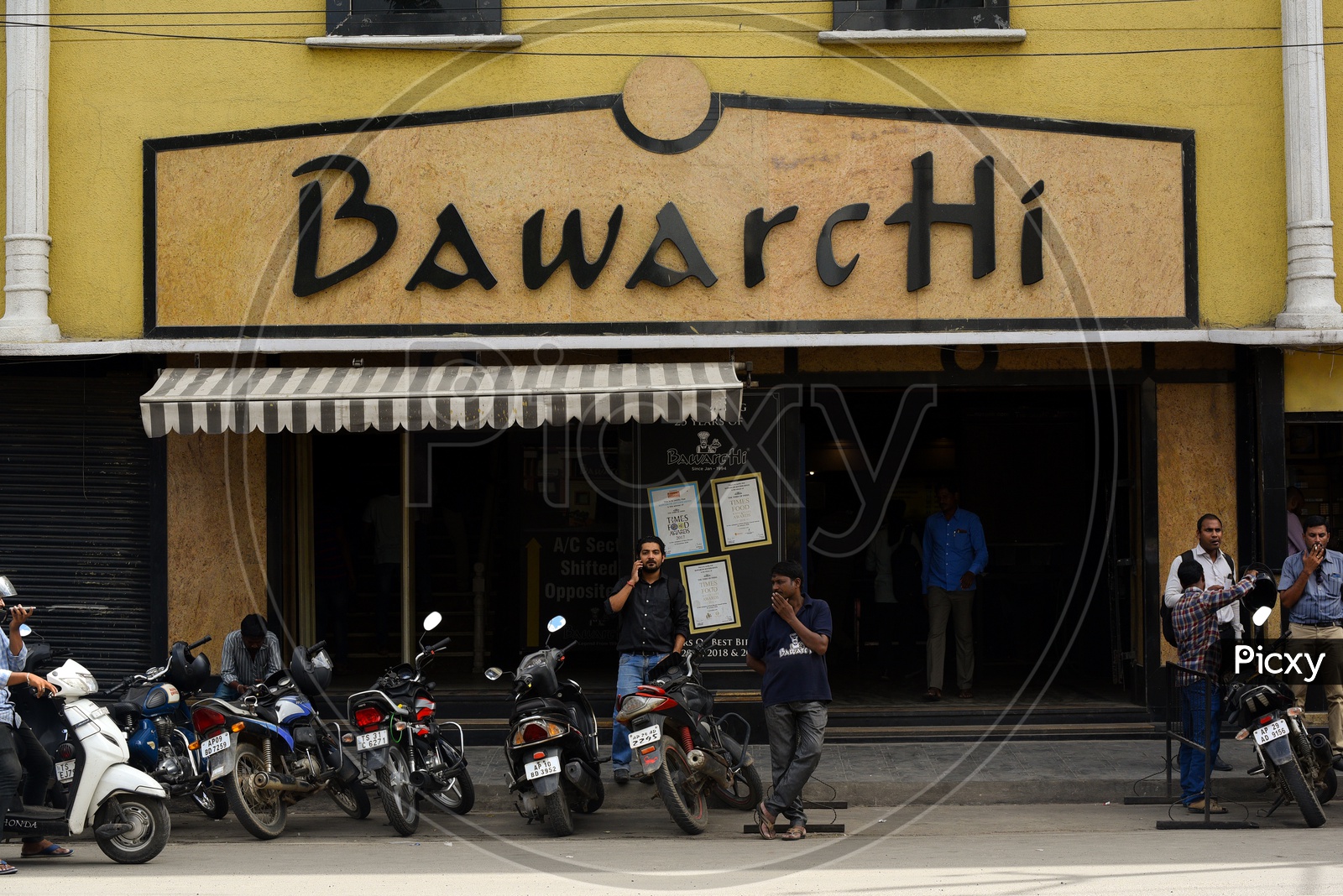 Bawarchi  Restaurant, Famous Biryani Joint In Hyderabad