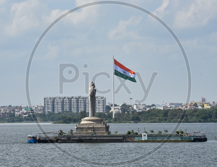 Buddha Statue With Indian national Flag in Background At Tank bund