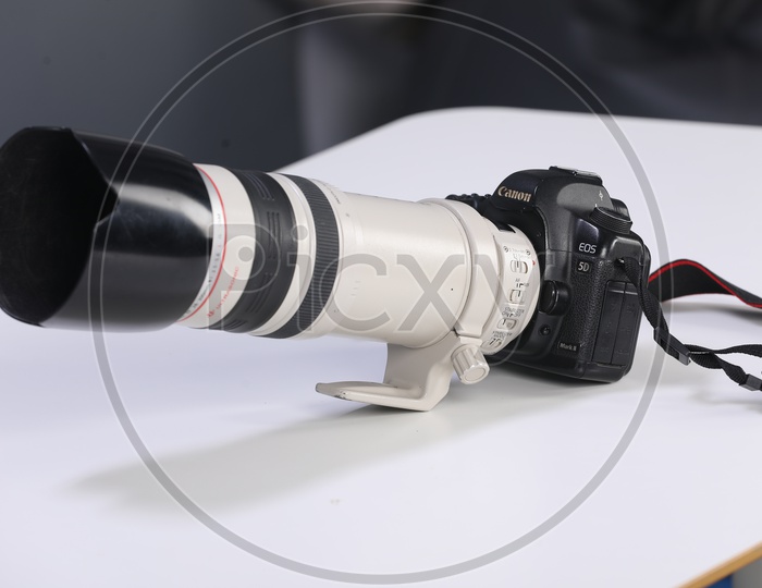 Canon Eos 5D  Mark iii  Mounted to 70 200 mm Lens