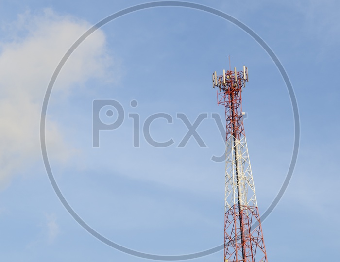 Cellular Network telecommunication Antenna Towers