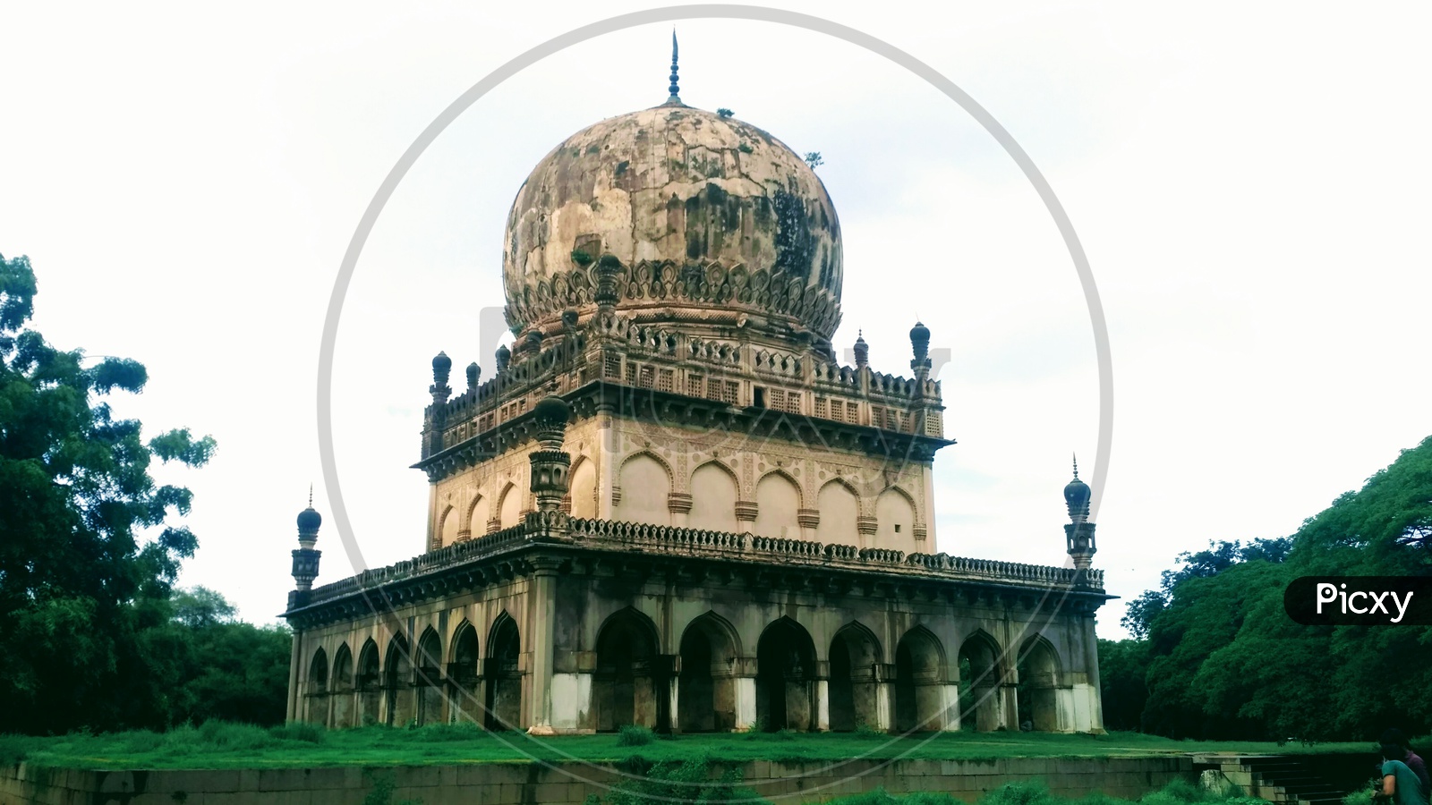Quthub Shashi tombs architecture Hyderabad