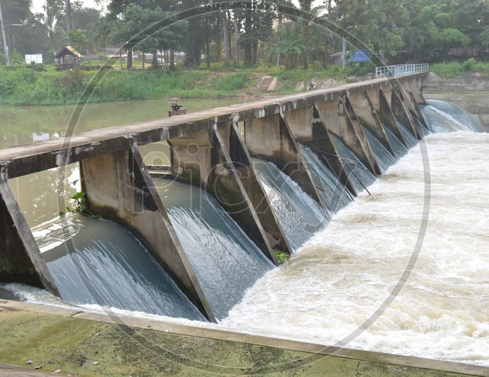 Dam Spillway  controlling the reservoir Water level