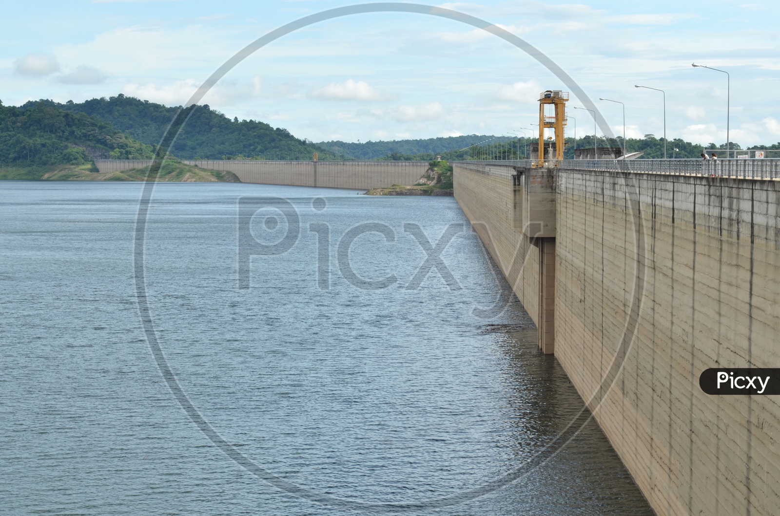 Khun Dan Prakarn Dam  Or reservoir