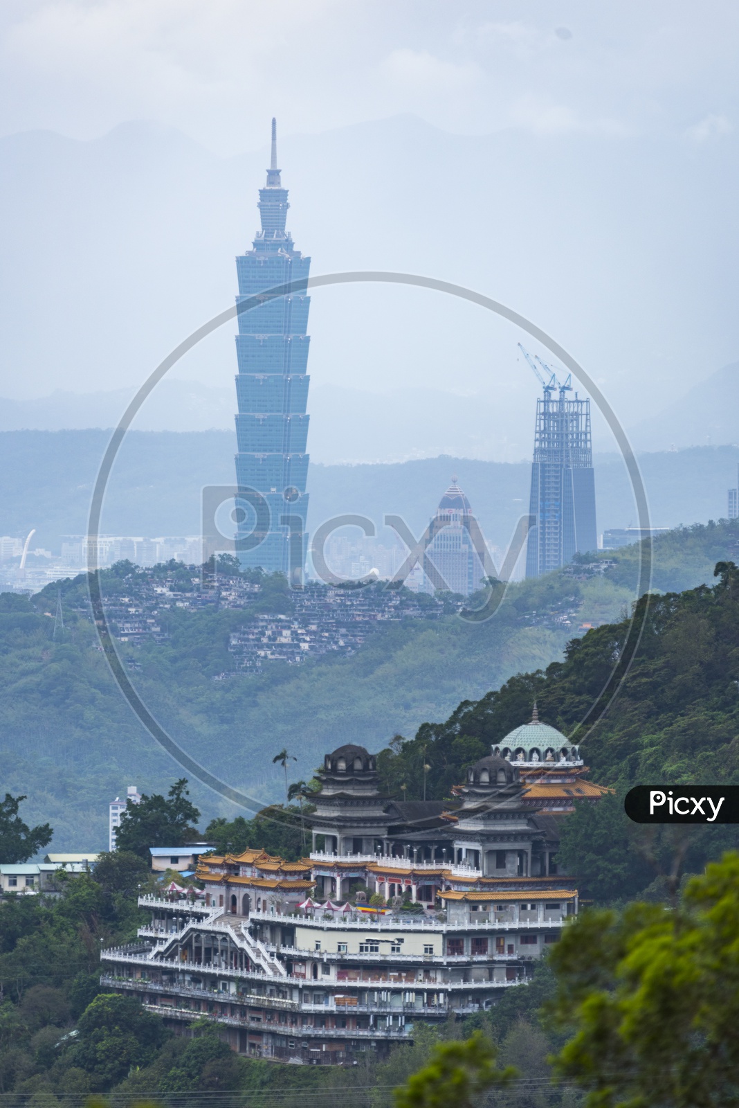 Taipei City scape  With Famous 101 Building View From Elephant Mountain Hiking Trail