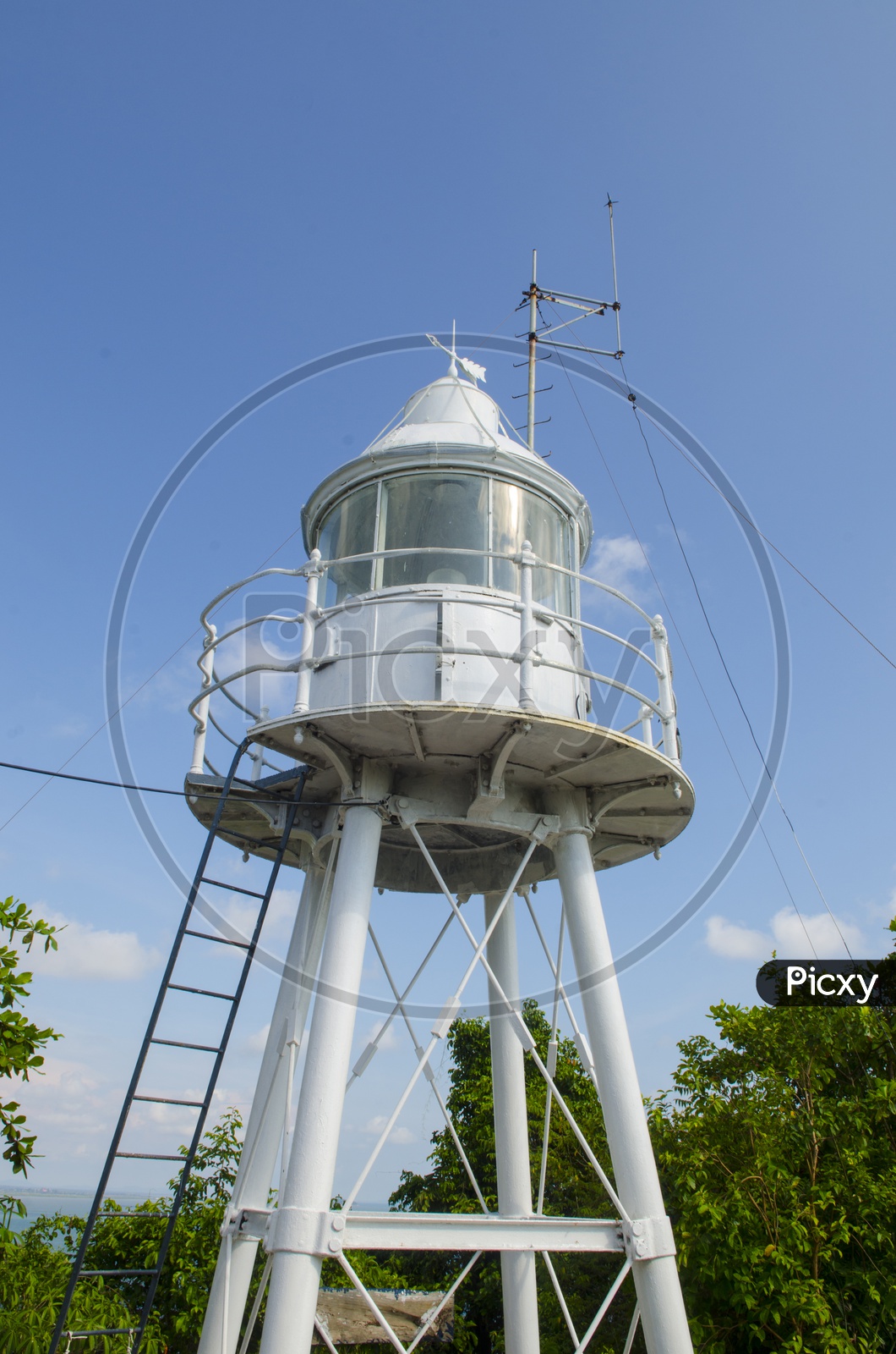 Laem Sing Lighthouse or White lighthouse  at Chanthaburi