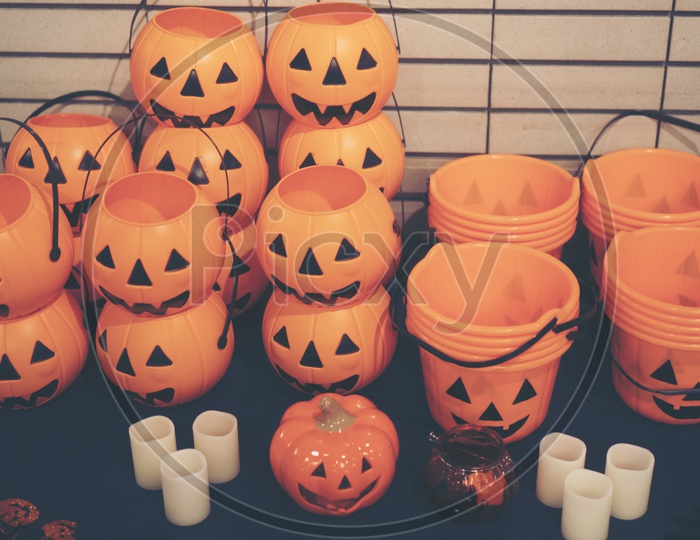 Shops Selling Halloween collection product for Halloween Day