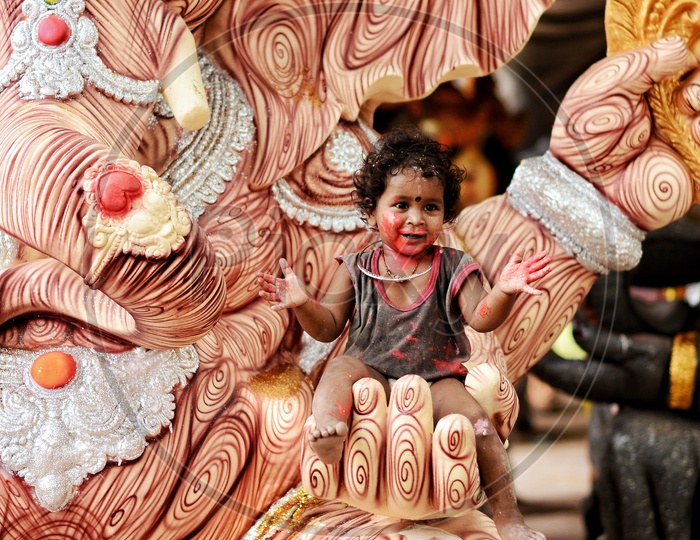 Happiness in his hands. Ganesha Idol