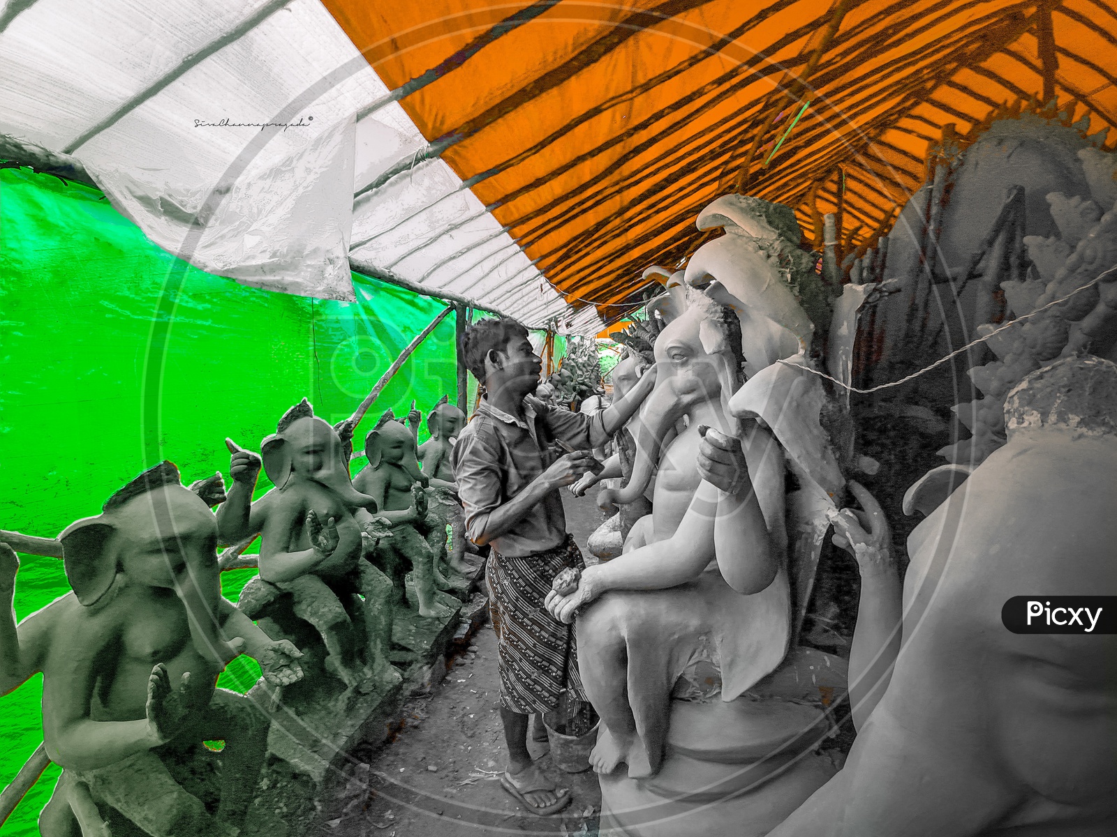 Independence day is inviting Ganesha