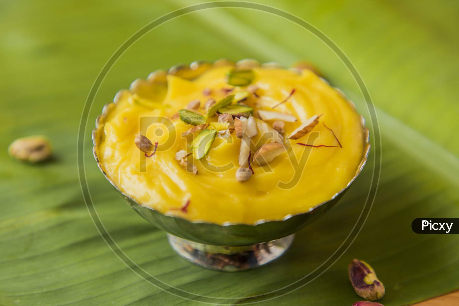 Traditional Food For Marati New Year  Gudipadwa  Aam Panna    Served Over Banana Leaf Background