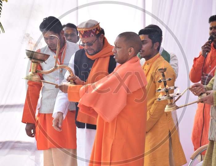 Uttar Pradesh CM Yogi Adhityanandh During  Gandhian Resurgence Summit  held At Prayagraj Ardh Kumbh Mela 2019