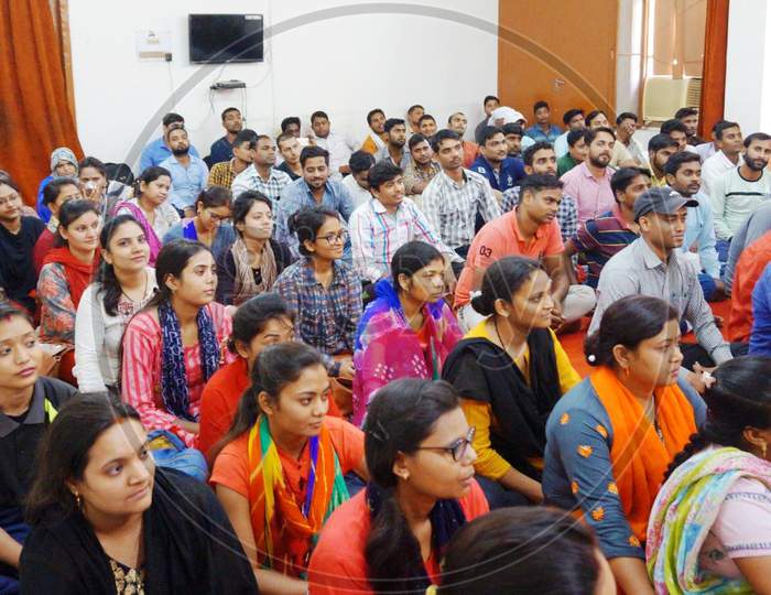 Students Attending Voters Awareness Seminar At Uprtou In Prayagraj