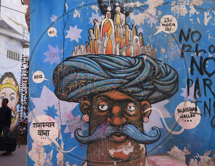 Paintings on walls in Pushkar