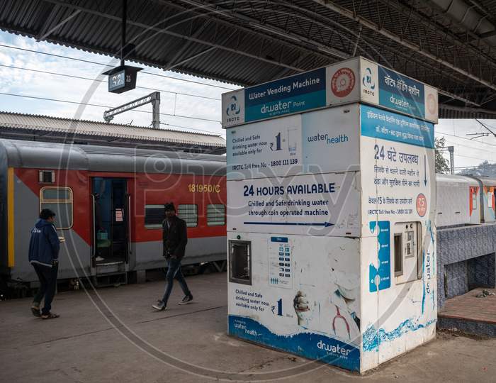 Water Vending Machines In Indian Railways  Platforms