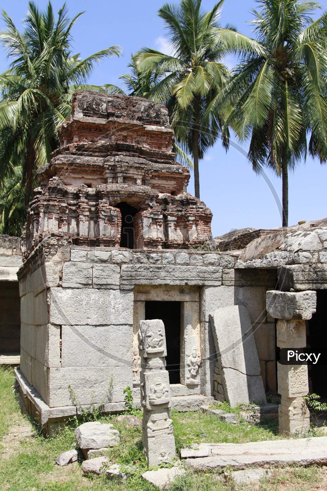 Hampi Temple ruins