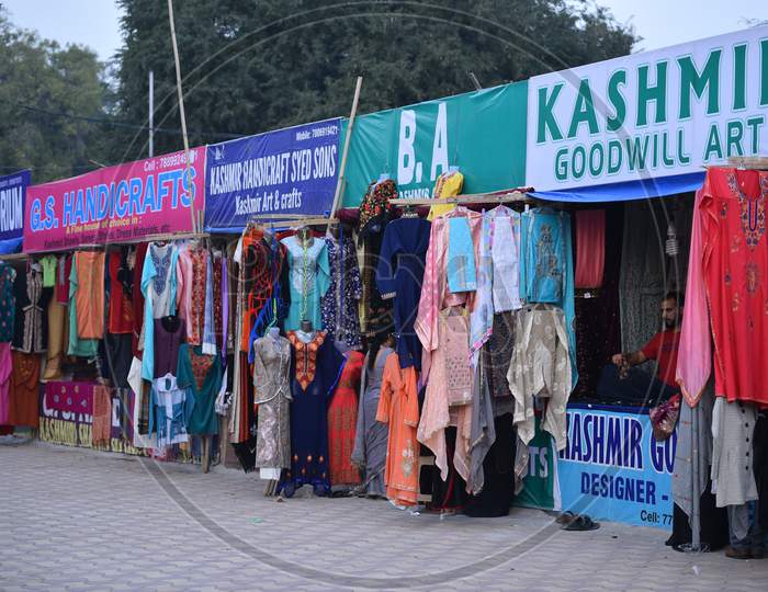 Kashmiri textile stalls in Numaish Exhibition 2020