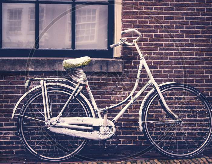 Bicycle against the Wall, Amsterdam