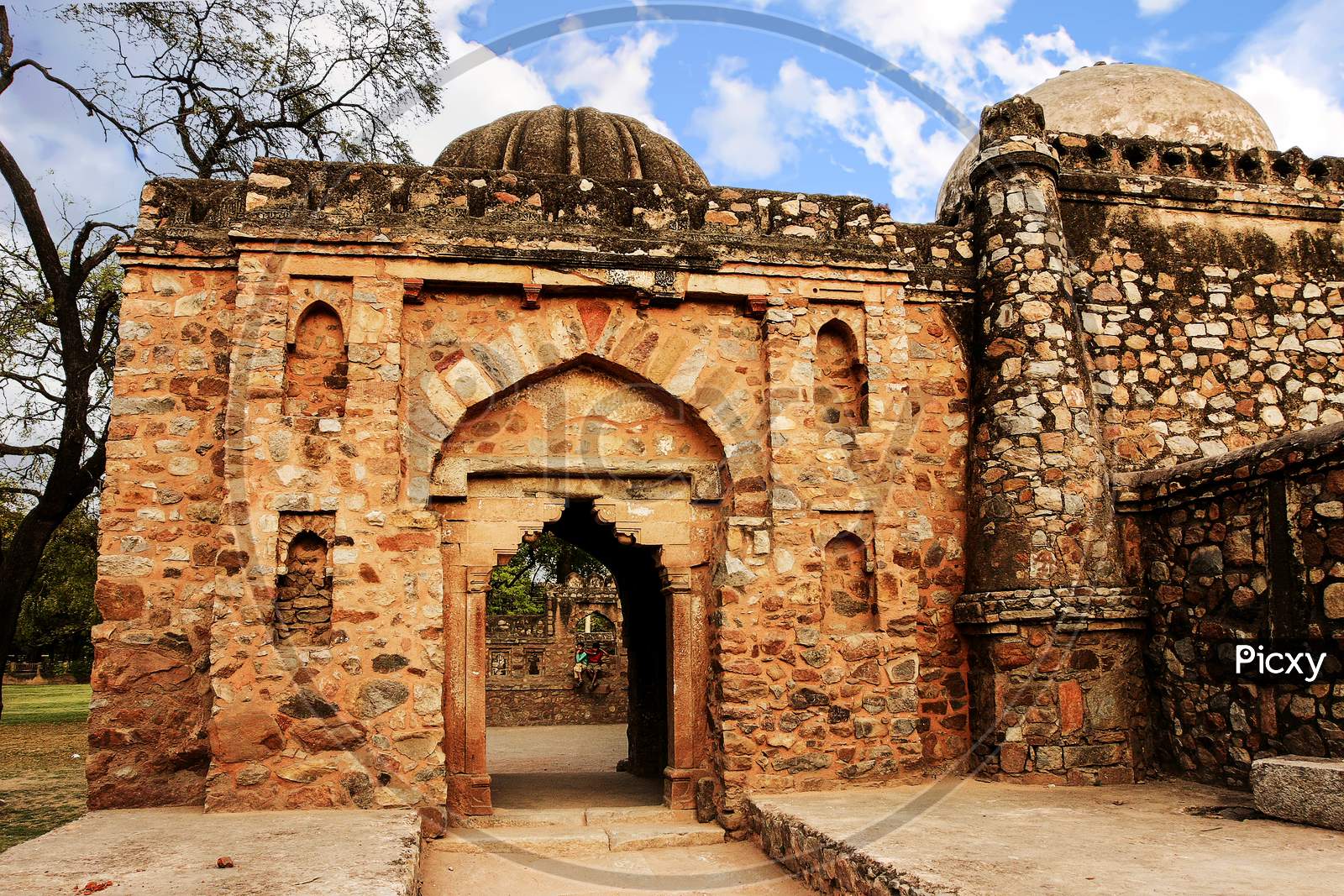 Entrance gate of Makhdum Sabzwari Mosque, New Delhi