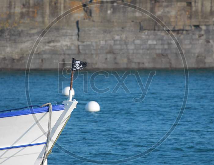 A Pirate flag on the Saint-Malo ship